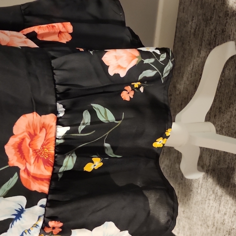 Old Navy floral dress with slip underneath beautiful dress size large - Picture 3 of 10